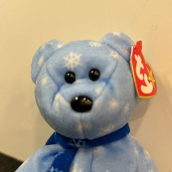 Ty Beanie Babies - 1999 Holiday Teddy with Ear  Tag . Size 9” - Picture 2 of 10